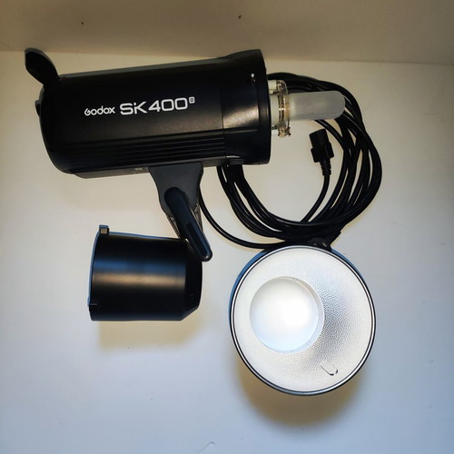Godox SK400II studio flash 400Ws with tripod