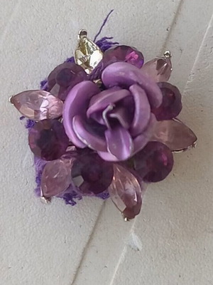 Magnetic pin new, multicolored