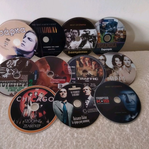 DVD με 11 ταινίες μεταχειρισμένα, με ελληνικούς υπότιτλους