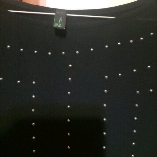 Blouses pack black used in excellent condition Benetton and Lynne
