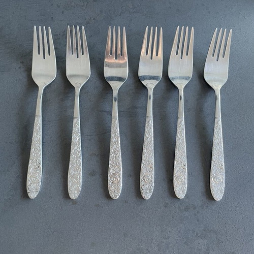 Set of 6 vintage dessert forks stainless steel used