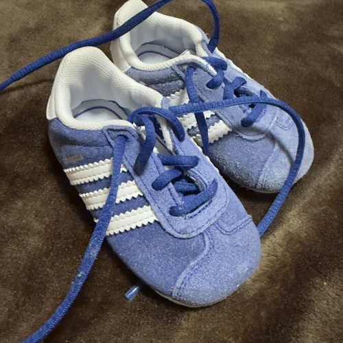 Baby shoes like new, soft and comfortable