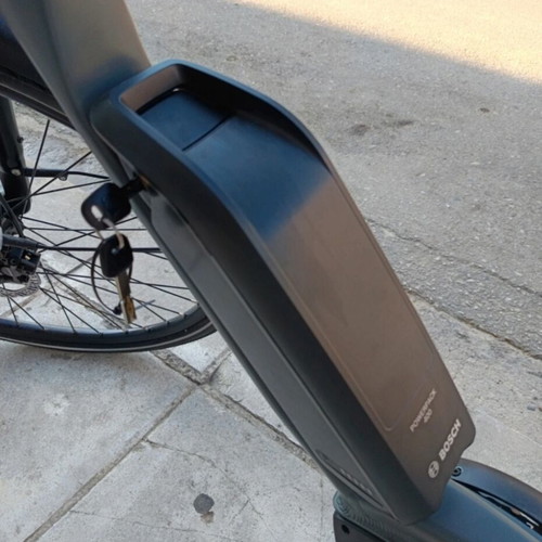 Electric bike with rechargeable battery, brand new