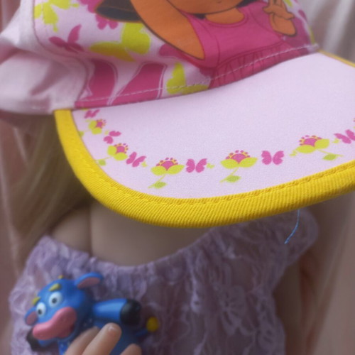 Nickelodeon Dora The Explorer Kids Hat new with bonus figure