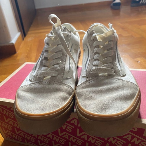 Vans Oldskool sneakers like new, off white with gum sole, size 38