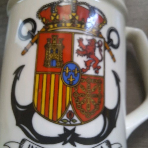Porcelain large Infanta Elena mug new