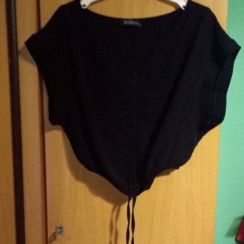 Benissimo crop top black L/XL like new