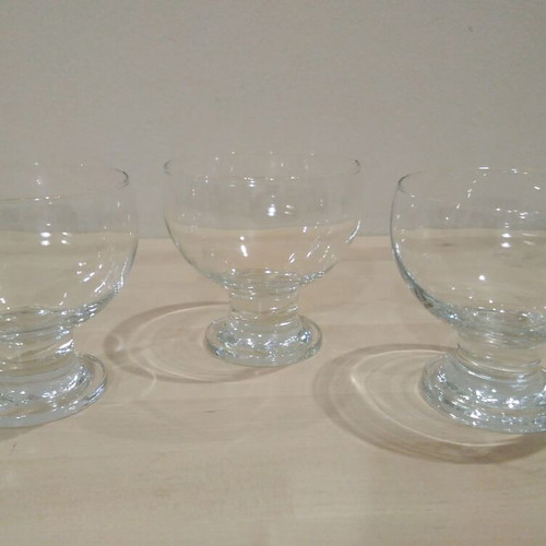 Set of 3 Medium Collectible Authentic Ice Cream Glasses 2002, new