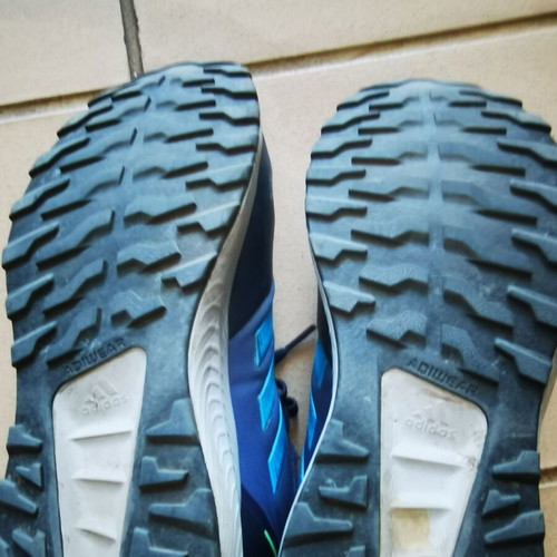 Adidas athletic shoes used, size 46, blue