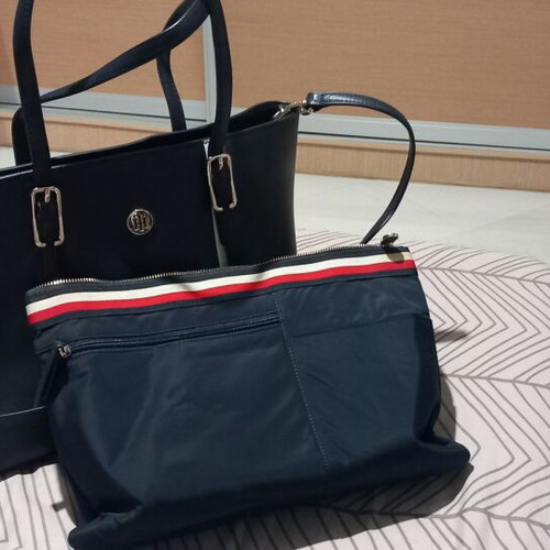 Tommy Hilfiger Handbag Blue New with Detachable Inner Pouch