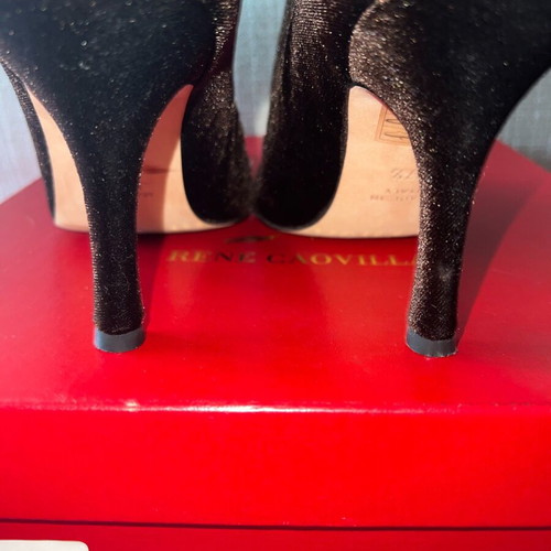 Renne Caovilla boots size 37.5 like new, dark brown velvet, 9 cm heel