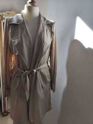 Trench coat like new, beige, size S