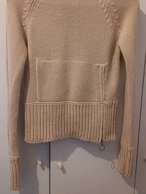 Bershka pullover used, size M, beige
