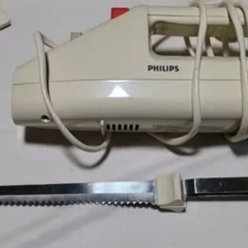 Philips electric knife new in box