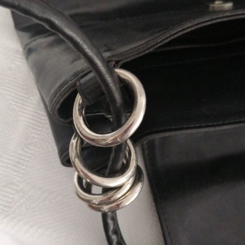 Leather shoulder bag black used