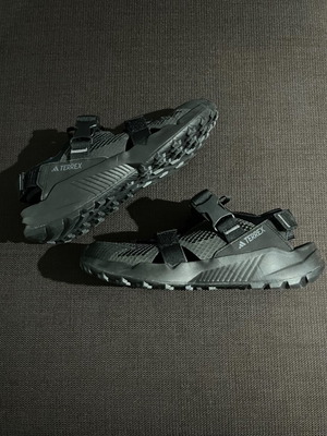 Adidas Terrex Hydroterra Sandals new, size 47, black