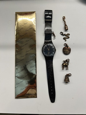 Swatch Gent X-Mas Special "WORLD PARTY" watch like new, black with charms