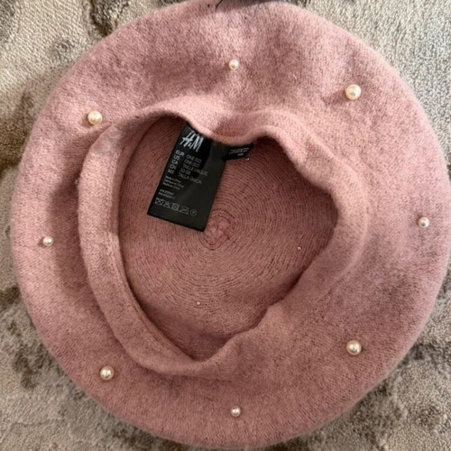 Beret with pearls pink like new H&M