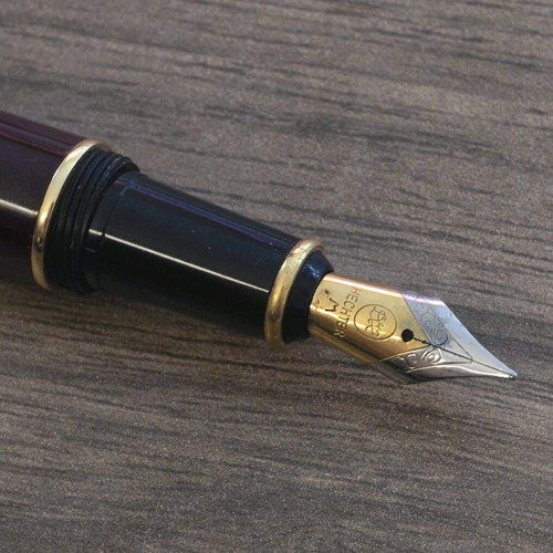 Daniel Hechter pen used