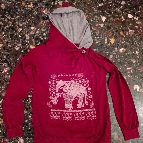 Women's burgundy long-sleeve hoodie sweatshirt used, size Medium