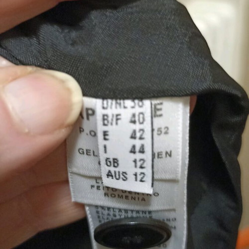 Wool jacket black-white size L like new