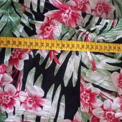 Mango women's floral palazzo pants like new, lightweight fabric, elastic waist