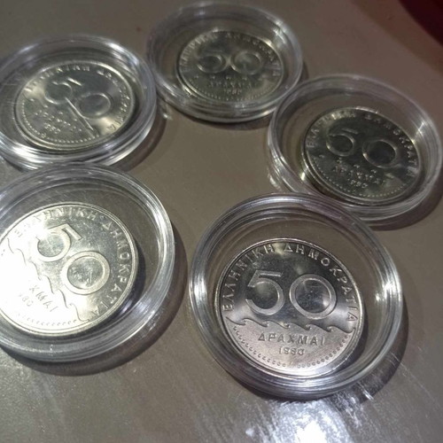 50 Drachmae 1980 new, uncirculated in capsule pack of 3