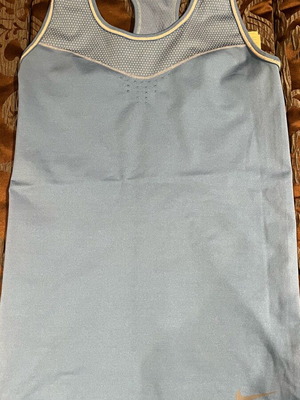 Nike Pro αθλητική μπλούζα size L σαν καινούργιο, μπλε