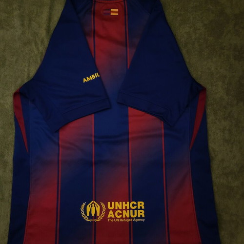 Barcelona Jersey size Large like new