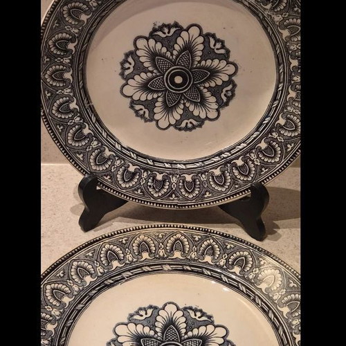 Boch Frères Keramis Tancrède plates set of 2, antique c. 1880