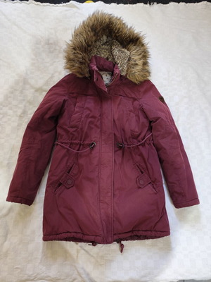 Splendid women's parka jacket size M like new, burgundy