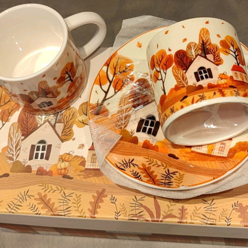 Cup set new in box