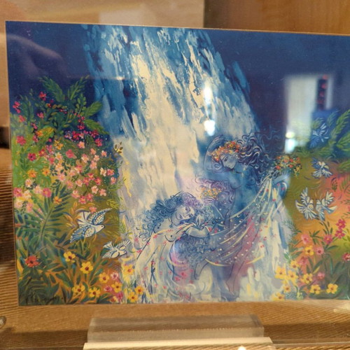 Collectible artwork in plexiglass new for office decoration