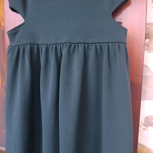 Freestyle dress cypress green like new, size small