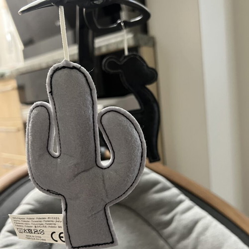 Maxi Cosi Cassia Beyond Graphite baby rocker like new