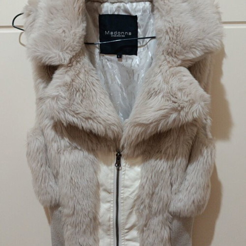 Madonna fur vest ecru used, size L