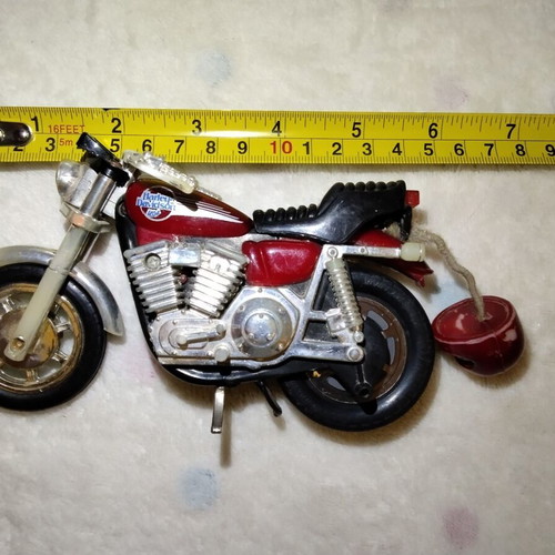 Harley Davidson Pull-String Motorcycle Matchbox 1981 used, vintage