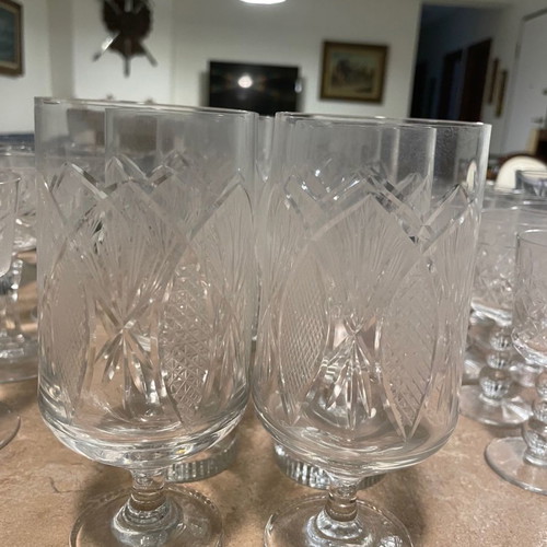 Crystal glasses used, set of 97 pieces