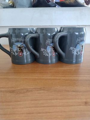 Set of 6 Swiss ceramic 500ml beer mugs like new