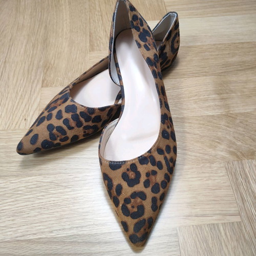 Pointed leopard ballet flats new, synthetic