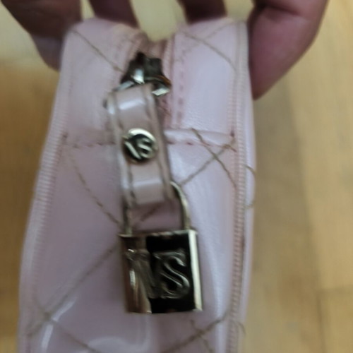 Victoria's Secret Cosmetics Purse like new, pink handheld