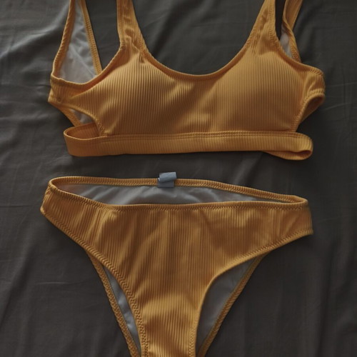 Bikini set size 36 new, ribbed texture, yellow mustard