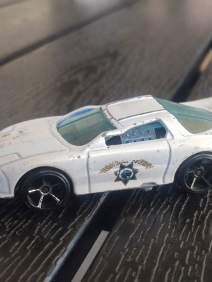 Hotwheels 1/64 Firebird toy car used with marks, 1997