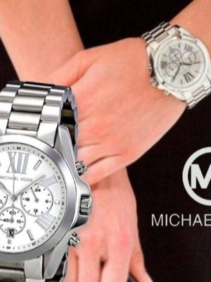 Michael Kors MK6174 unisex watch used, silver