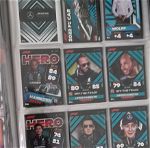 Topps Turbo Attax 2022 άλμπουμ συν full set 1-361(περιλαμβάνει 100 club, idol, country pride) βασικών καρτών, συν 2 limited edition συν 5 XL κάρτες (GC1, GC2, GC3, GC4, GC5).
