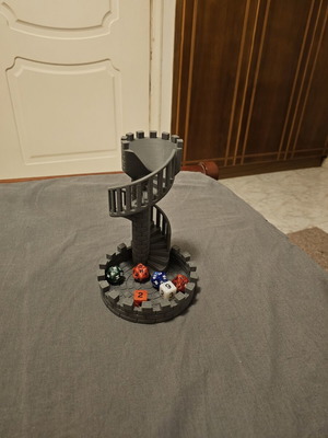 Dice Tower for board games and DND, like new, 20 cm height