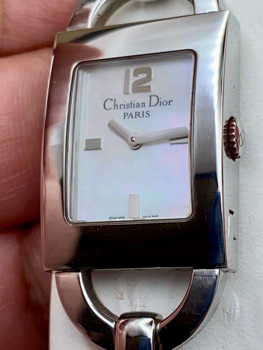 Christian Dior Women's Watch D78-109… - € 250,00 - Vendora.cy