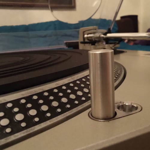 Tehnics SL-1200mkll turntable like new