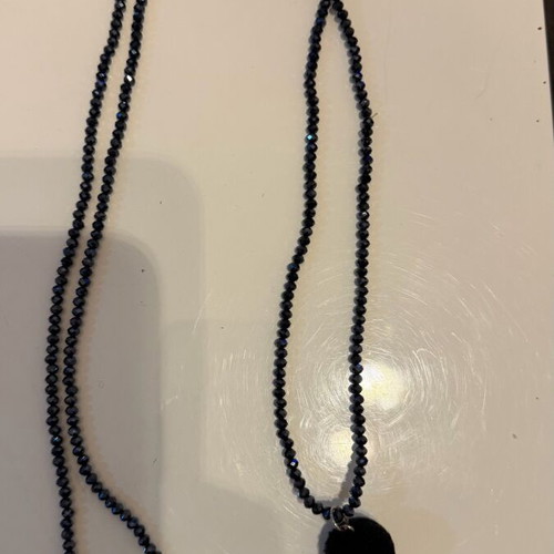 Women's necklace like new with unicorn design