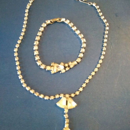 Vintage choker and bracelet with rhinestones used